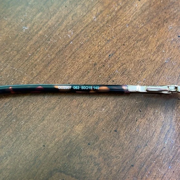 Guess eyeglasses frames. - Picture 4 of 6